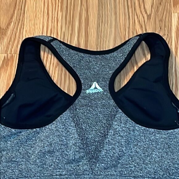 Reebok Sport Bra, pull-on style, grey, Medium - Picture 5 of 6